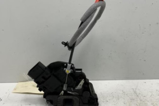 Serrure avant droit FORD MONDEO 3