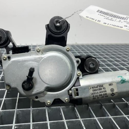 Moteur essuie glace arriere VOLKSWAGEN POLO 3 Photo n°1