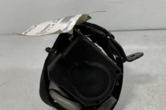 Pretensionneur de ceinture avant gauche VOLKSWAGEN GOLF 4