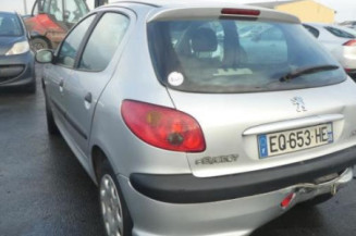 Pivot de moyeu avant gauche PEUGEOT 206