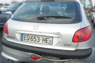 Pivot de moyeu avant gauche PEUGEOT 206