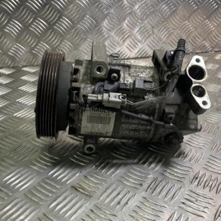 Compresseur clim RENAULT CLIO 4 Photo n°1