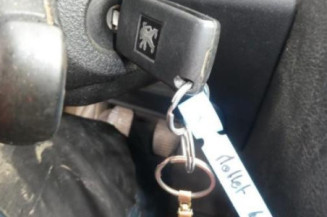 Moteur essuie glace avant droit PEUGEOT 407