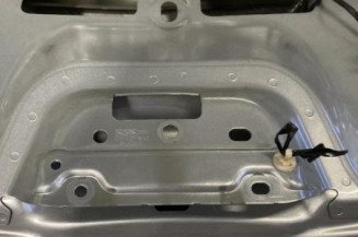 Malle/Hayon arriere FORD MONDEO 3