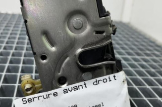 Serrure avant droit FIAT GRANDE PUNTO Photo n°1
