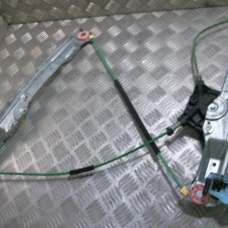 Leve vitre electrique avant gauche OPEL CORSA D Photo n°1