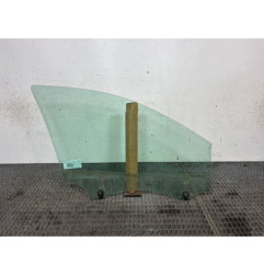 Vitre avant gauche RENAULT CLIO 3 Photo n°1