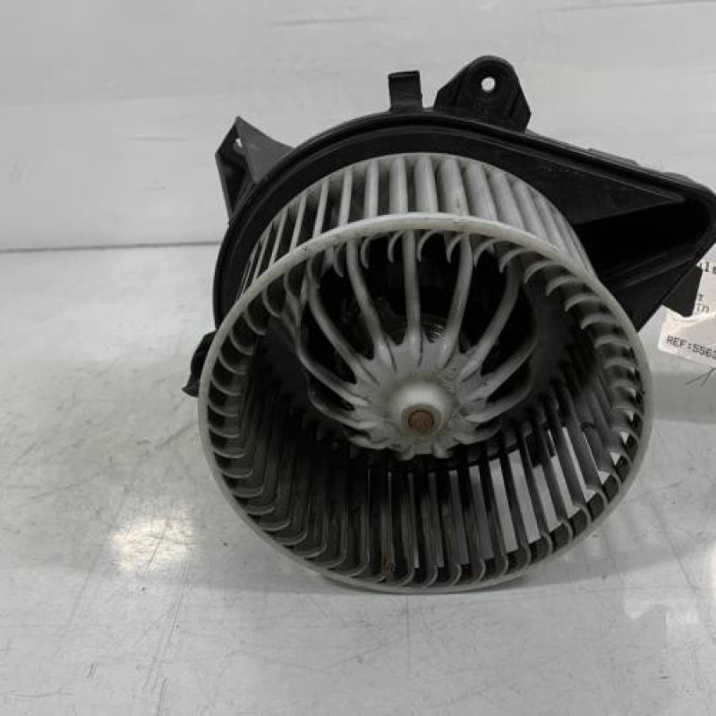 Pulseur d'air FIAT PUNTO 2 Photo n°1