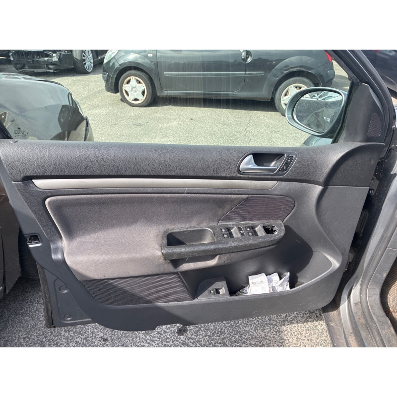 Pivot de moyeu arriere droit VOLKSWAGEN GOLF 5 Photo n°13