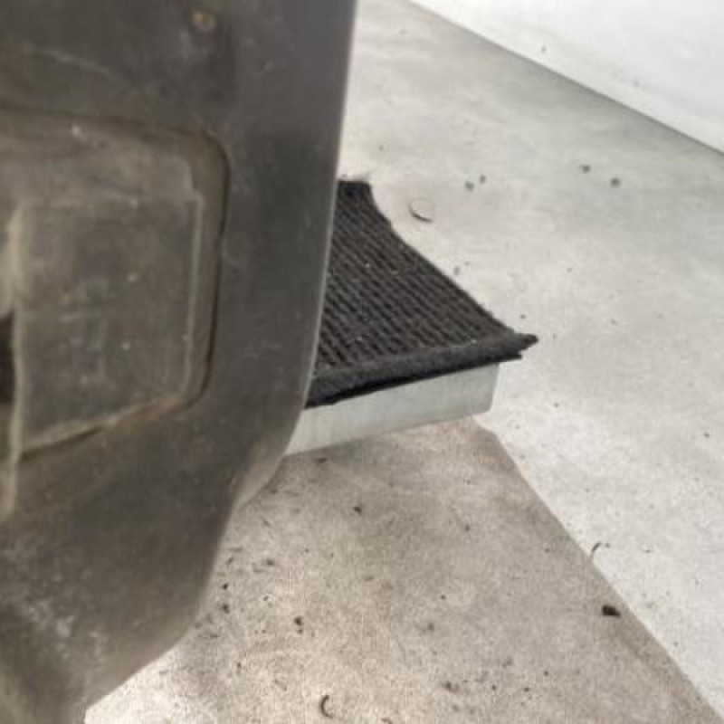 Porte avant droit CITROEN SAXO Photo n°6