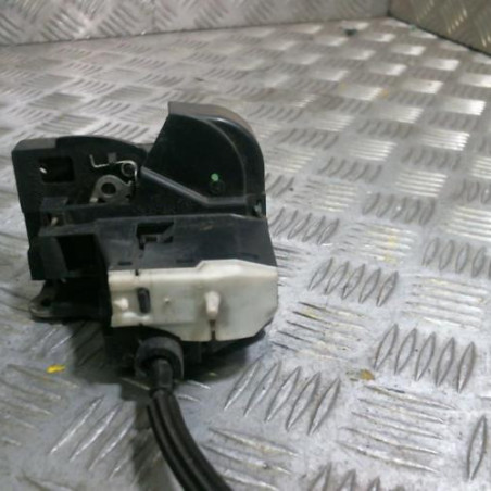 Serrure avant droit RENAULT CLIO 2 CAMPUS