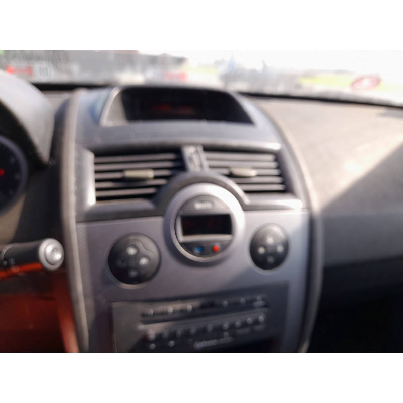 Leve vitre electrique avant droit RENAULT MEGANE 2 Photo n°10