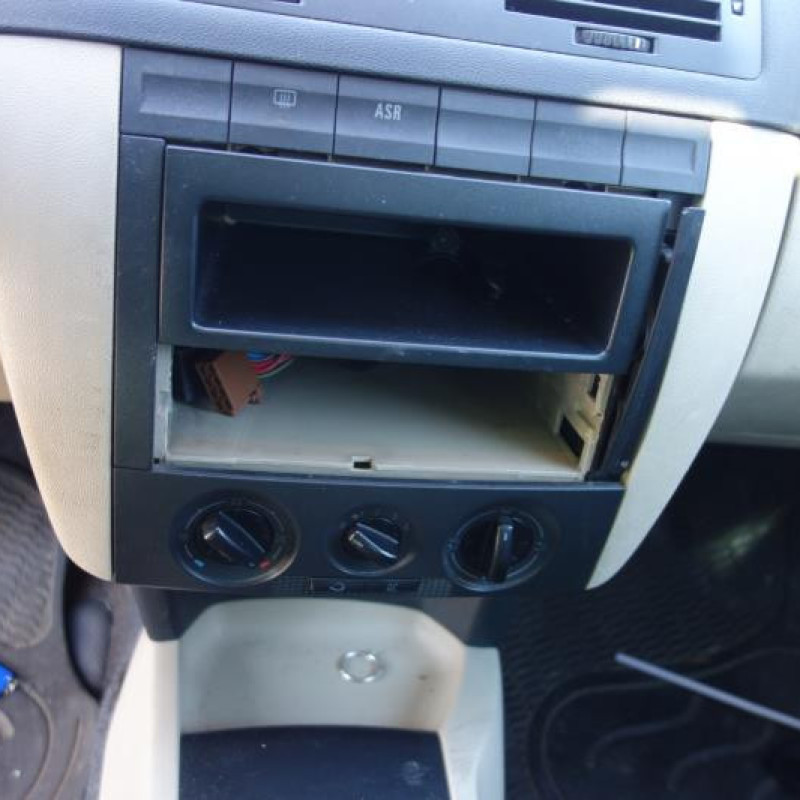 Porte arriere gauche SKODA FABIA 1 Photo n°13