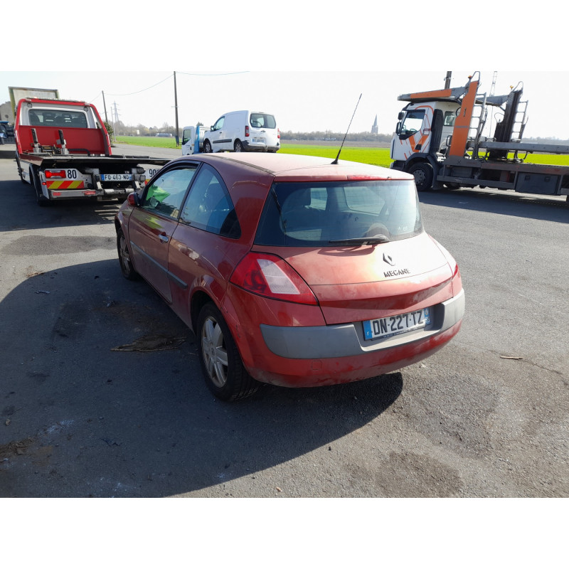 Malle/Hayon arriere RENAULT MEGANE 2 Photo n°4