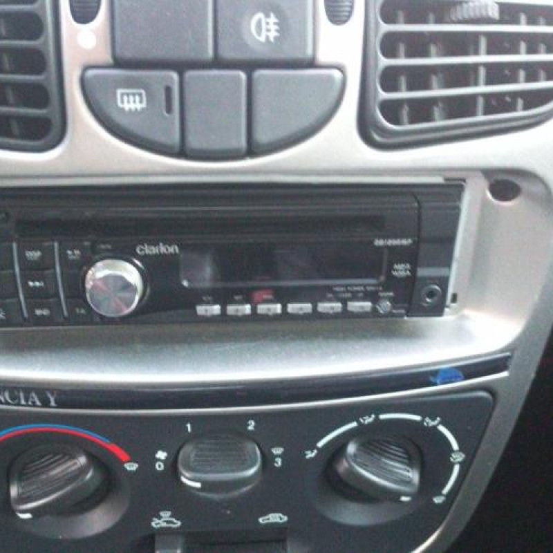 Porte avant gauche LANCIA YPSILON 3 Photo n°13
