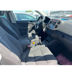Pompe à carburant VOLKSWAGEN TIGUAN 1