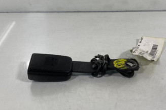 Attache ceinture avant droit NISSAN PRIMERA 4