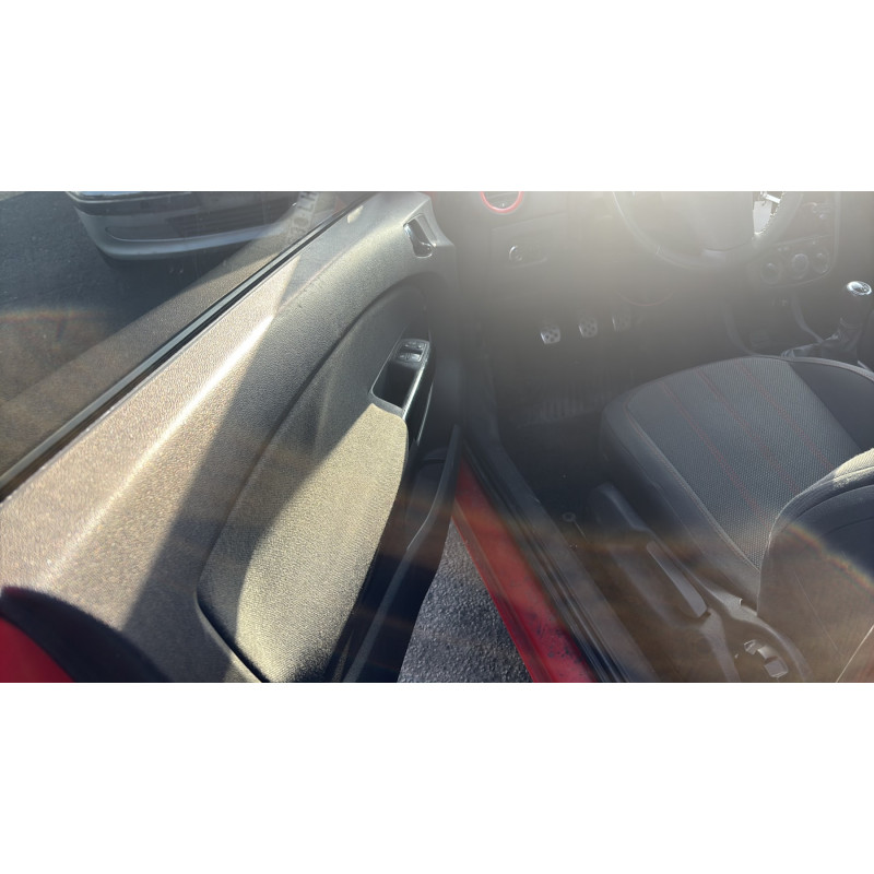 Plage arriere OPEL CORSA D Photo n°18