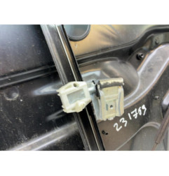 Leve vitre mecanique avant droit VOLKSWAGEN GOLF 4