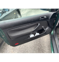 Leve vitre mecanique avant droit VOLKSWAGEN GOLF 4