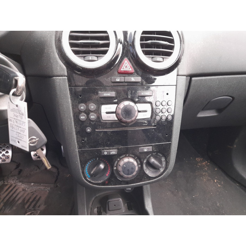 Glace retroviseur gauche OPEL CORSA D Photo n°9