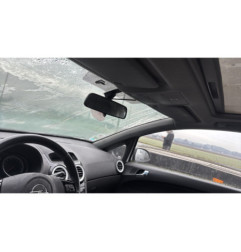Lunette arriere OPEL CORSA D