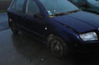 Moteur essuie glace arriere SKODA FABIA 1