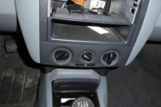 Moteur essuie glace arriere SKODA FABIA 1