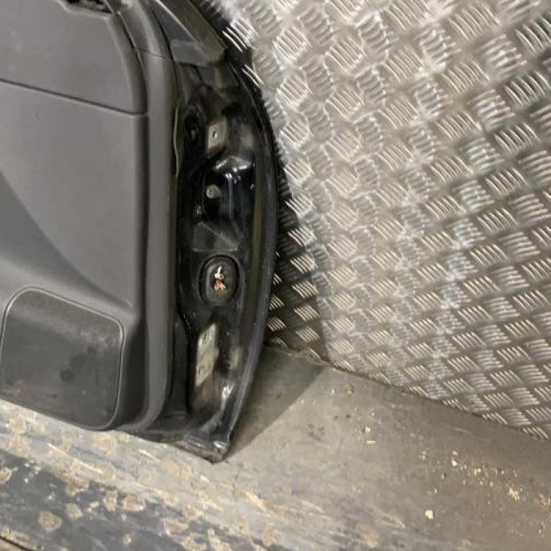 Porte avant gauche AUDI A3 1 Photo n°5
