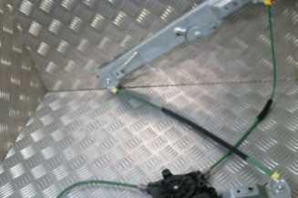 Leve vitre electrique avant gauche OPEL CORSA D Photo n°1