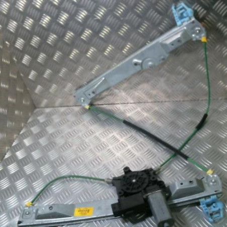 Leve vitre electrique avant gauche OPEL CORSA D Photo n°1