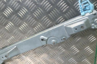 Leve vitre electrique avant gauche OPEL CORSA D