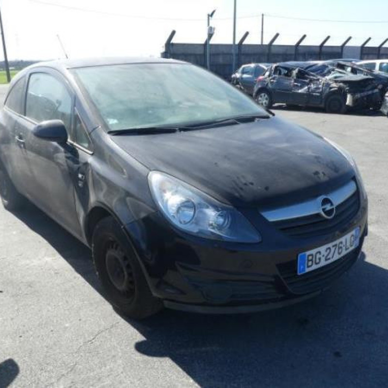 Leve vitre electrique avant gauche OPEL CORSA D Photo n°7