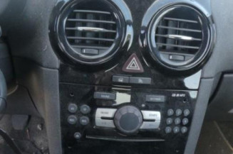 Leve vitre electrique avant gauche OPEL CORSA D