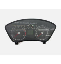 Compteur FORD FIESTA 5 Photo n°1