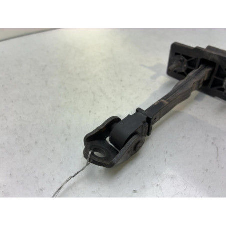 Arret de porte arriere droit PEUGEOT 3008 2