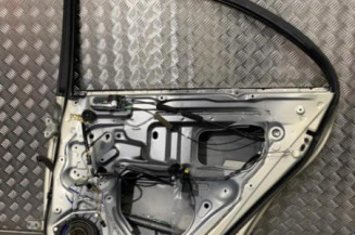 Porte arriere droit TOYOTA AVENSIS 2
