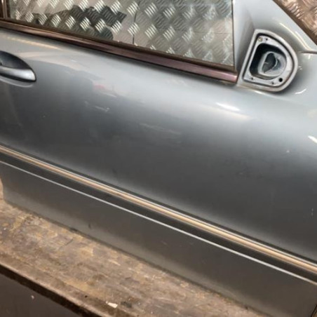 Porte avant droit MERCEDES CLASSE C 203
