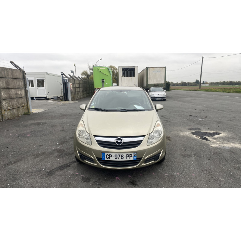 OPEL CORSA D PHASE 1 1.2i - 16V Photo n°6