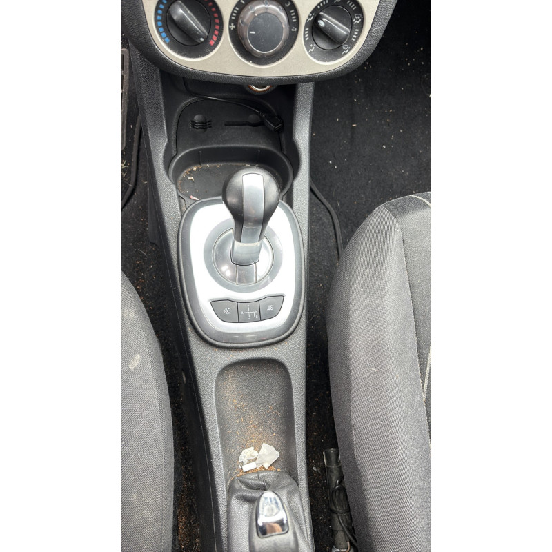 OPEL CORSA D PHASE 1 1.2i - 16V Photo n°30