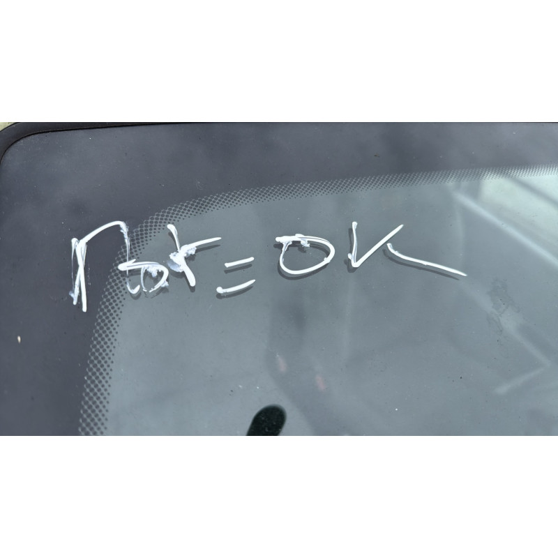 RENAULT TWINGO 2 PHASE 1 1.2i - 16V Photo n°9