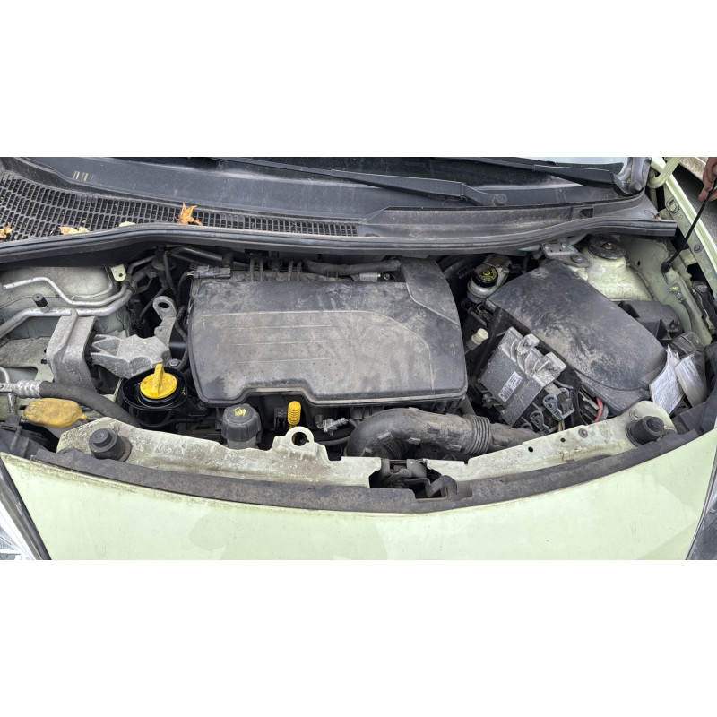 RENAULT TWINGO 2 PHASE 1 1.2i - 16V Photo n°21