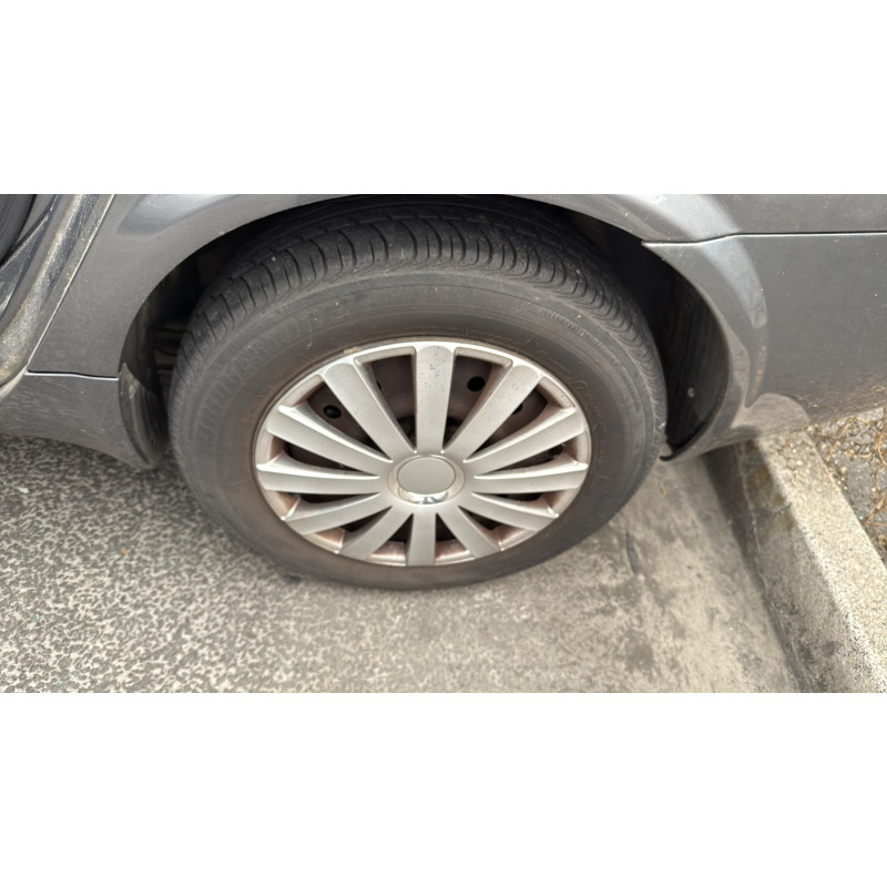 NISSAN PRIMERA 3 1.8i - 16V Photo n°26