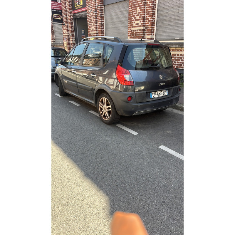 RENAULT SCENIC 2 PHASE 2 1.9 DCI - 8V TURBO Photo n°4