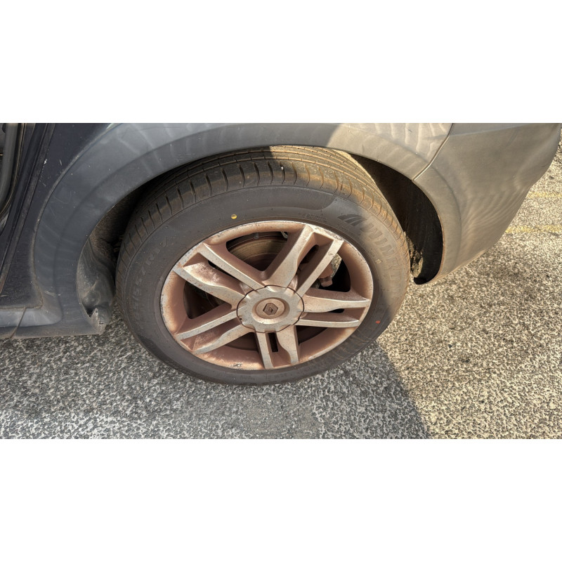 RENAULT SCENIC 2 PHASE 2 1.9 DCI - 8V TURBO Photo n°30
