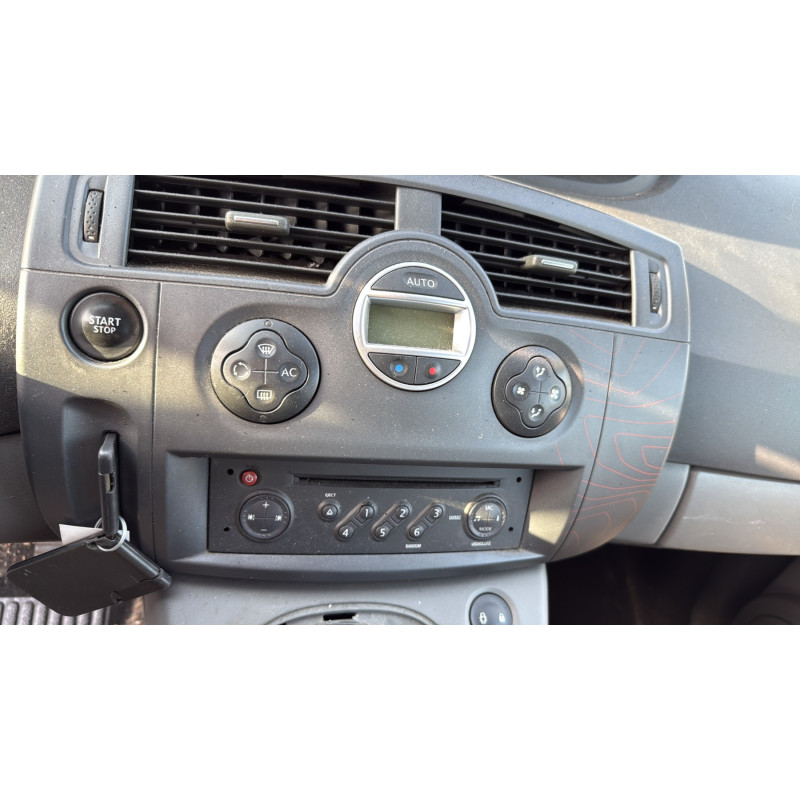 RENAULT SCENIC 2 PHASE 2 1.9 DCI - 8V TURBO Photo n°31