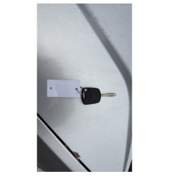 FORD FIESTA 5 PHASE 1 1.3i - 8V
