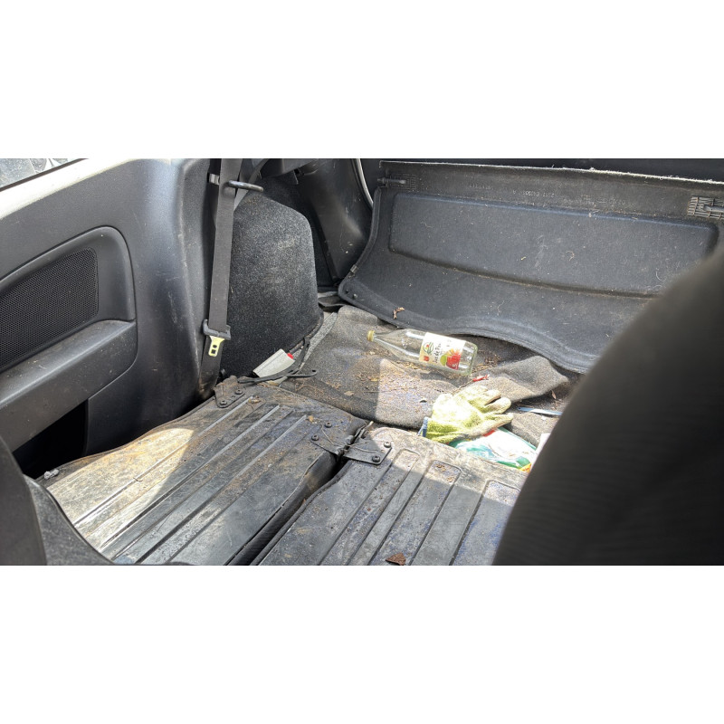 FORD FIESTA 5 PHASE 1 1.3i - 8V Photo n°24