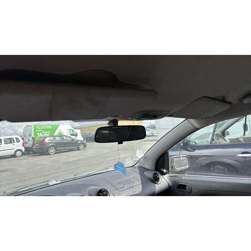 FORD FIESTA 5 PHASE 1 1.3i - 8V Photo n°26