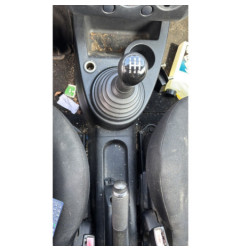 FORD FIESTA 5 PHASE 1 1.3i - 8V